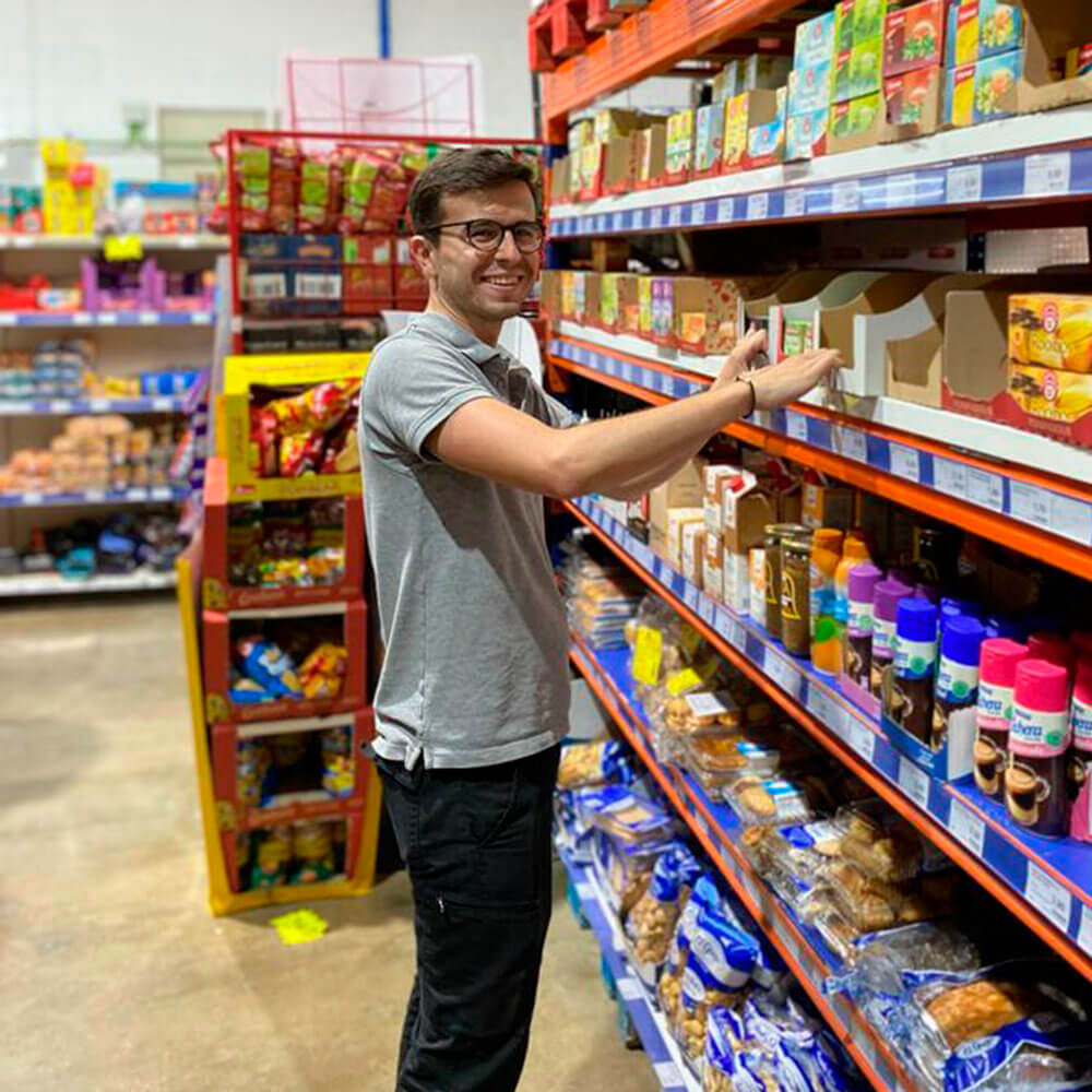 Reponedor supermercado online Cash Discamo en la Puebla